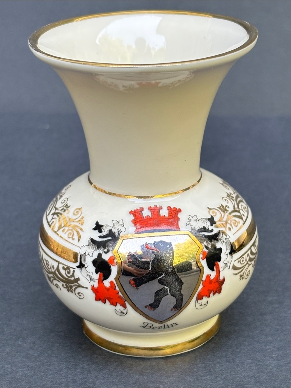 Kronach OCA Bavaria Porcelain Vase Berlin Germany Lion Coat of Arms Small 3 1/2"